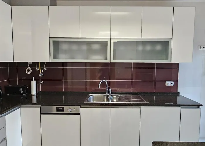 Appartamento Vitismar Ii Com Piscina, Jardim E Garagem