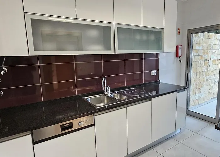 Appartamento Vitismar Ii Com Piscina, Jardim E Garagem